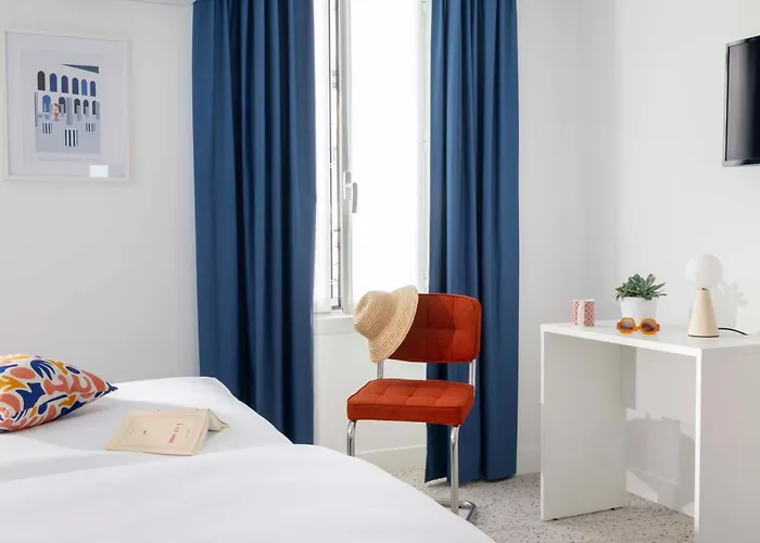 Seb & Co Hotell 3*