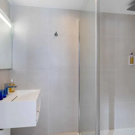 Hotell Seb & Co 3*